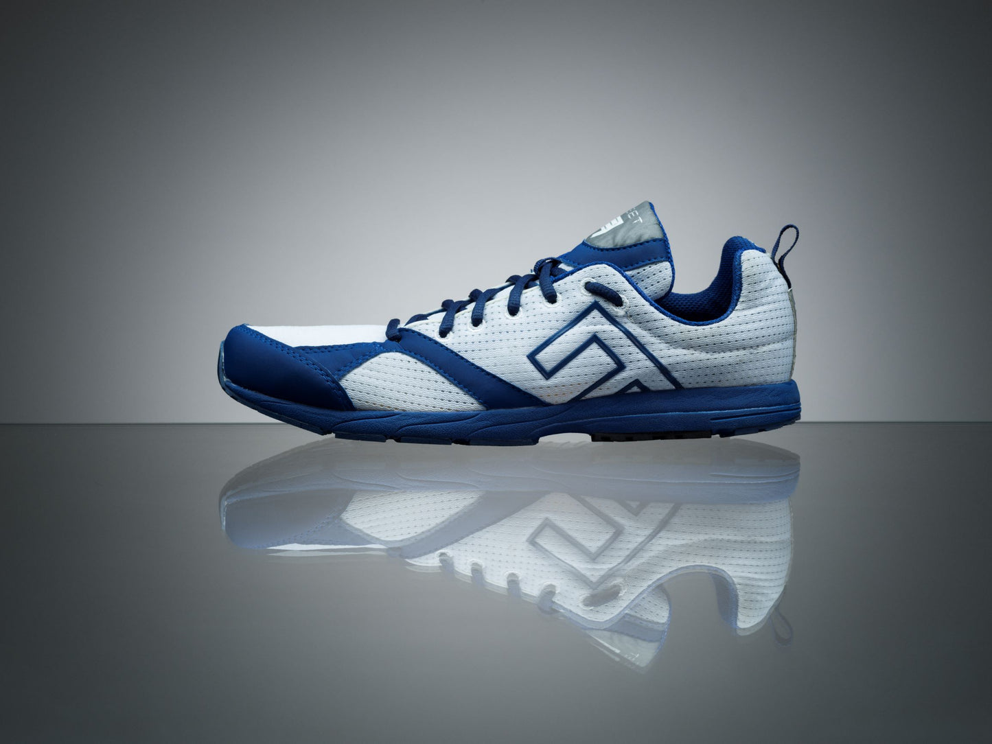 FEET Racer running shoe, FEET Racer juoksukenkä